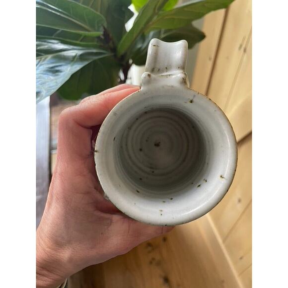 Signed pottery coffee mug Gray with painted flowers cottage core EUC - Picture 2 of 5